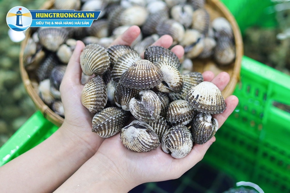 sò huyết xào bơ