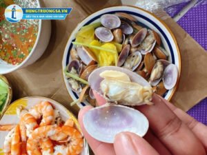 Ngao hoa hấp thái tại Nhà Hàng Hùng Trường Sa