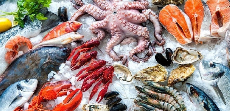 Cách chọn hải sản chế biến sẵn và tươi sống phù hợp