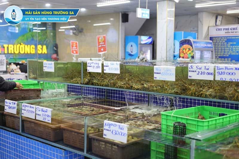 Tầng 1 tại Hải Sản Hùng Trường Sa
