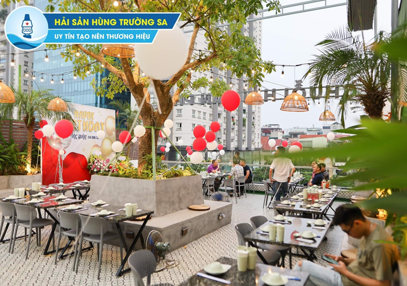 Ưu đãi khi tổ chức sinh nhật tháng 12 tại Nhà hàng Hùng Trường Sa