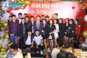 Chi phí Year End Party hợp lý tại Hùng Trường Sa