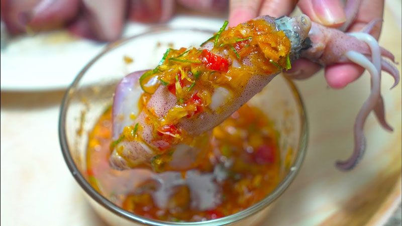 Nước chấm độc đáo, “đúng điệu” nhưng vẫn dễ ăn với mọi khách hàng.