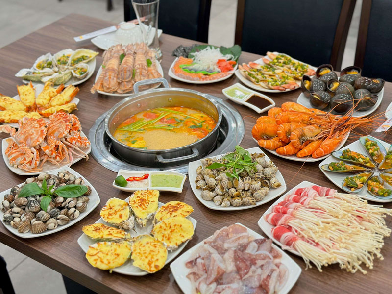 Xây dựng thực đơn tiệc Noel hợp lý tại nhà